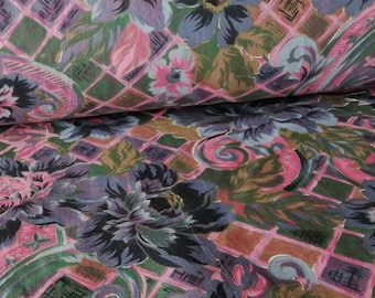 Clearance 'Juliet'. vintage sheeting fabric 100cms/40" wide
