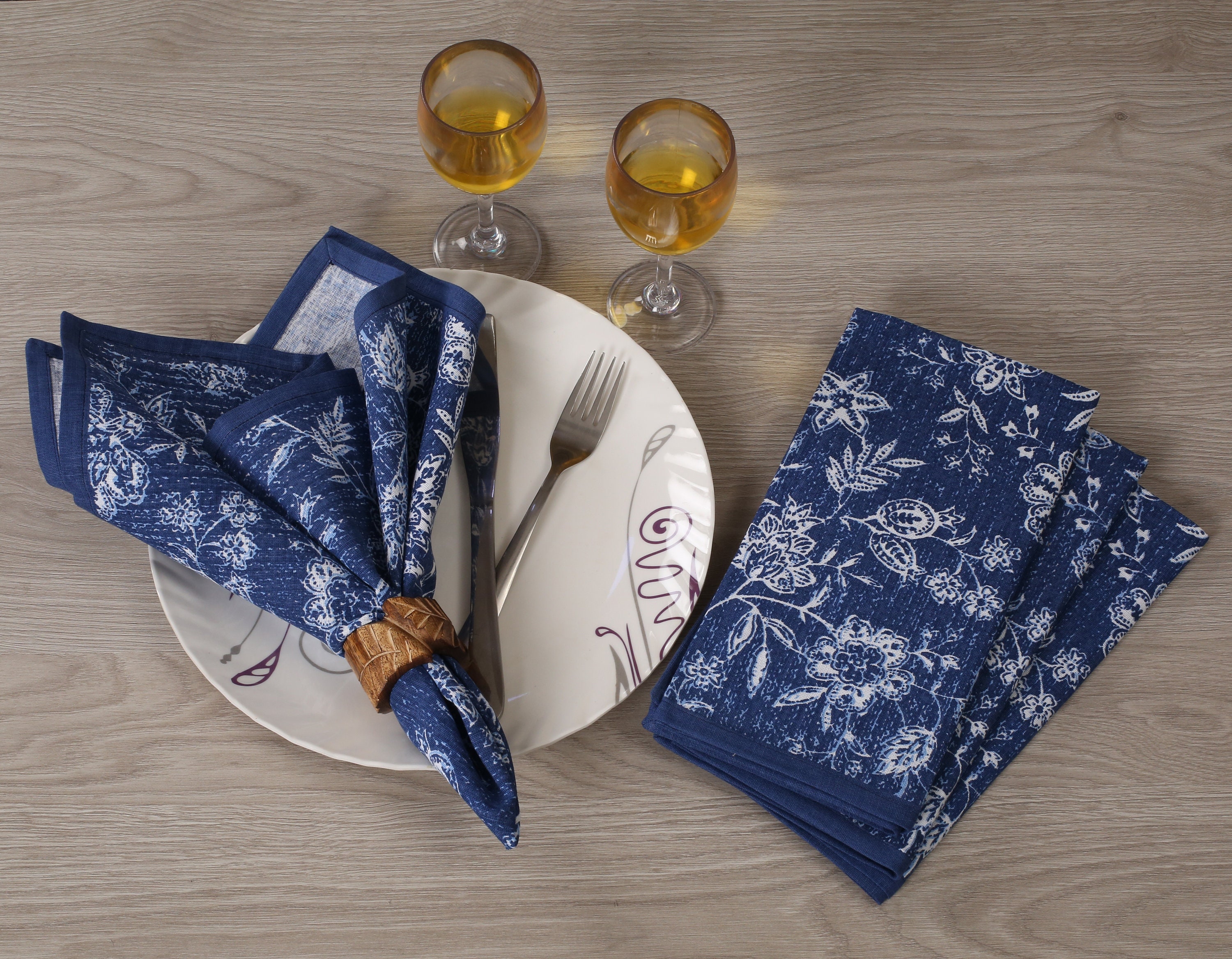Dinner Napkins, Everyday Use, Premium Quality Cotton Linen Blend Napkins  Set of 6 Perfect for Parties Dinners Weddings Cocktail Christmas Napkins