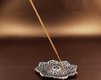 Incense stick holder - bowl - ornamental - silver - flower