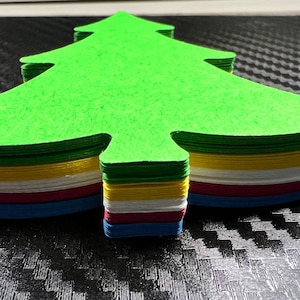 Recortes de árboles de 3 pulgadas (25 árboles)  de diferentes colores, cartulina, árbol de Navidad, manualidades navideñas