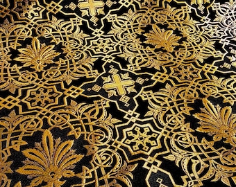 Sakralbrokat, kirchlicher Stoff, Kirchenstoff, nichtmetallischer Brokat, liturgischer Brokat, Goldbrokat, Kreuzbrokat