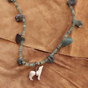 She-Wolf&#39;s Embrace - Lupa Capitolina Roman Glass Necklace