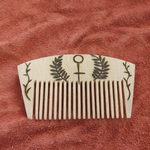 Greek Goddess Aphrodite Beech Wood Comb - Ren Faire, Cosplay Accessory