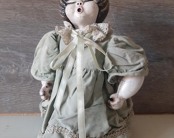 Vintage Thun Bolzano Bozen Italy Pottery Hand Painted Girl Lady