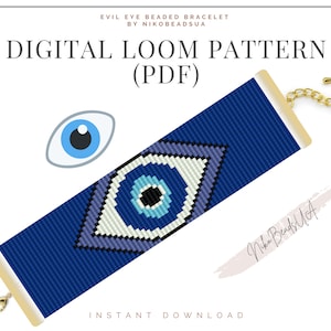 Puede incluir: Un patrón de telar digital para un brazalete de cuentas con un diseño de ojo turco. El brazalete es azul con un ojo turco blanco y azul en el centro. El patrón está disponible para descargar en PDF.