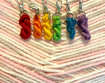 Beaded stitch marker Sock knitting gift Matryoshka doll stitch markers Cute stitch markers Slip stitch markers Mini marker for knitting