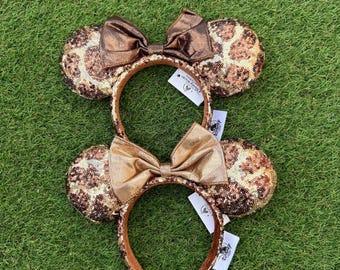 Leopard safari animal kingdom sequin Minnie Mouse ears headband matching family costume outfit Disney 2026 girls ladies adult