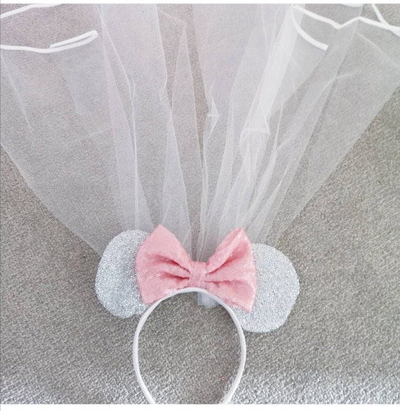 Disney Bride Ears With Veil and Any Sequin Bow DIY Bridal  display picture 2