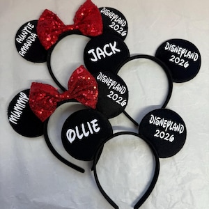 Cerchietto personalizzato con fiocco di Topolino e orecchie di Minnie per viaggio in famiglia Disney, Disneyland Paris, Disney World 2026