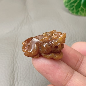 Petit pendentif en jade de jadéite Pixiu, 貔貅, collier adeite Pixiu, certifié jade de qualité A, Jdeite de type A, non traité, jadéite de Birmanie, jade Fei Cui
