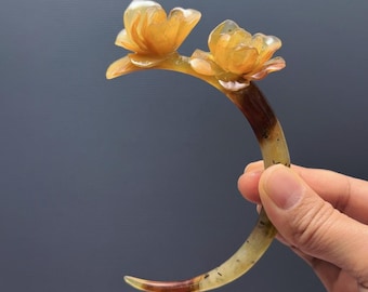 Hand Carved Xiu Jade Hair Stick: Camellia Crescent Moon Hair Pin