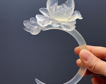 Lotus Xiu Jade Hair Stick: Crescent Moon Bridal Headpiece