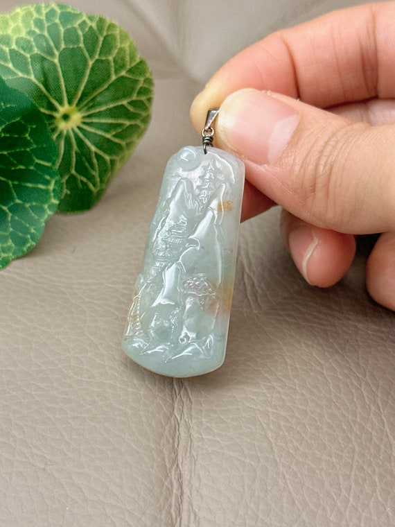 ビルマ産天然翡翠 Silver Necklace