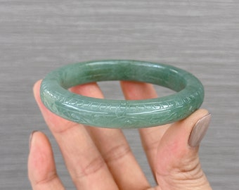 54.76mm Carved Burmese Jadeite Bangle: Pale Green Fei Cui