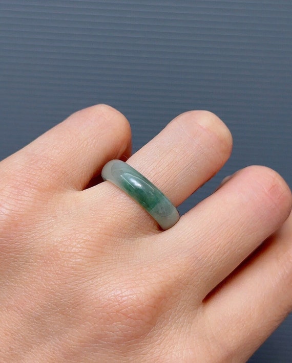 Grade A Burma Jadeite Ring: Untreated Fei Cui Jade Jewelry (US 5.5)