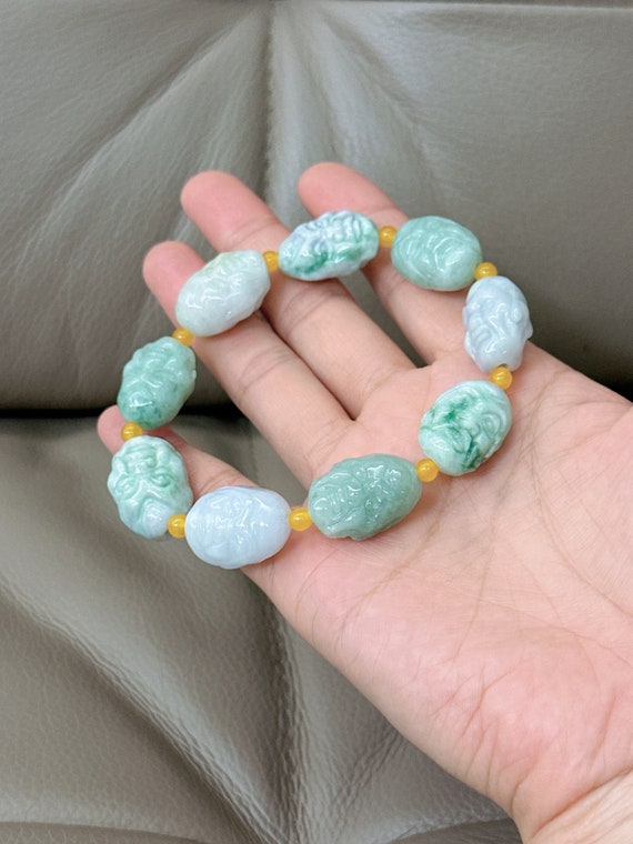 Carved Jade Bangle Bracelet – Kwan Collections Gems