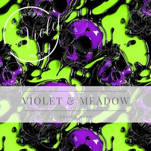 Pode incluir: Um padrão sem costura com crânios pretos e roxos pingando líquido preto sobre um fundo verde brilhante. O texto "Violet & Meadow Design Shop" é exibido no centro da imagem.