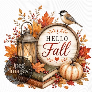 Puede incluir: Una ilustración decorativa que presenta un letrero redondo de madera con el texto Hello Fall, un pájaro pequeño posado encima, un farol de metal con una vela encendida, dos libros apilados, una calabaza y hojas de otoño con bayas rojas.