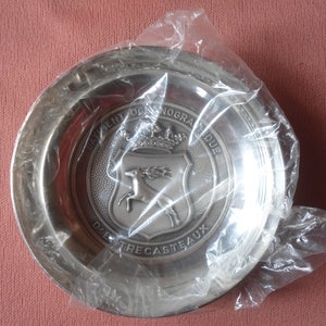 Oceanographic Building D&#39;Entrecasteaux Marine Nationale Medal on silver metal cup F.I.A. Lyon Dardilly new in packaging