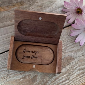 Personalised Wooden Wood USB Flash Drive Stick With Box - Walnut Maple - Wedding Anniversary Christening Birthday Gift - 8GB 16GB 32GB 64GB