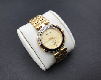 Vintage Ladies RADO Florence 22mm Round Face Black and Gold Vintage Ladies RADO Florence 22mm Round Face Black and Gold