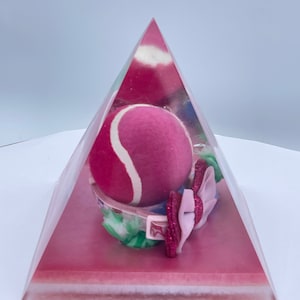 Custom Pet Memorial Pyramid: Resin Keepsake with Pet&#39;s Items