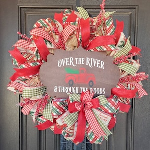 Red Truck Christmas Wreath: Holiday Door Decor