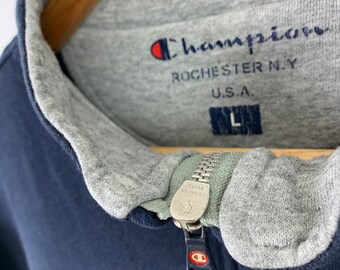 トップス Champion MADE IN USA Vintage Men's CHAMPION Big Center Logo Quarter Zip Blue Sweatshirt