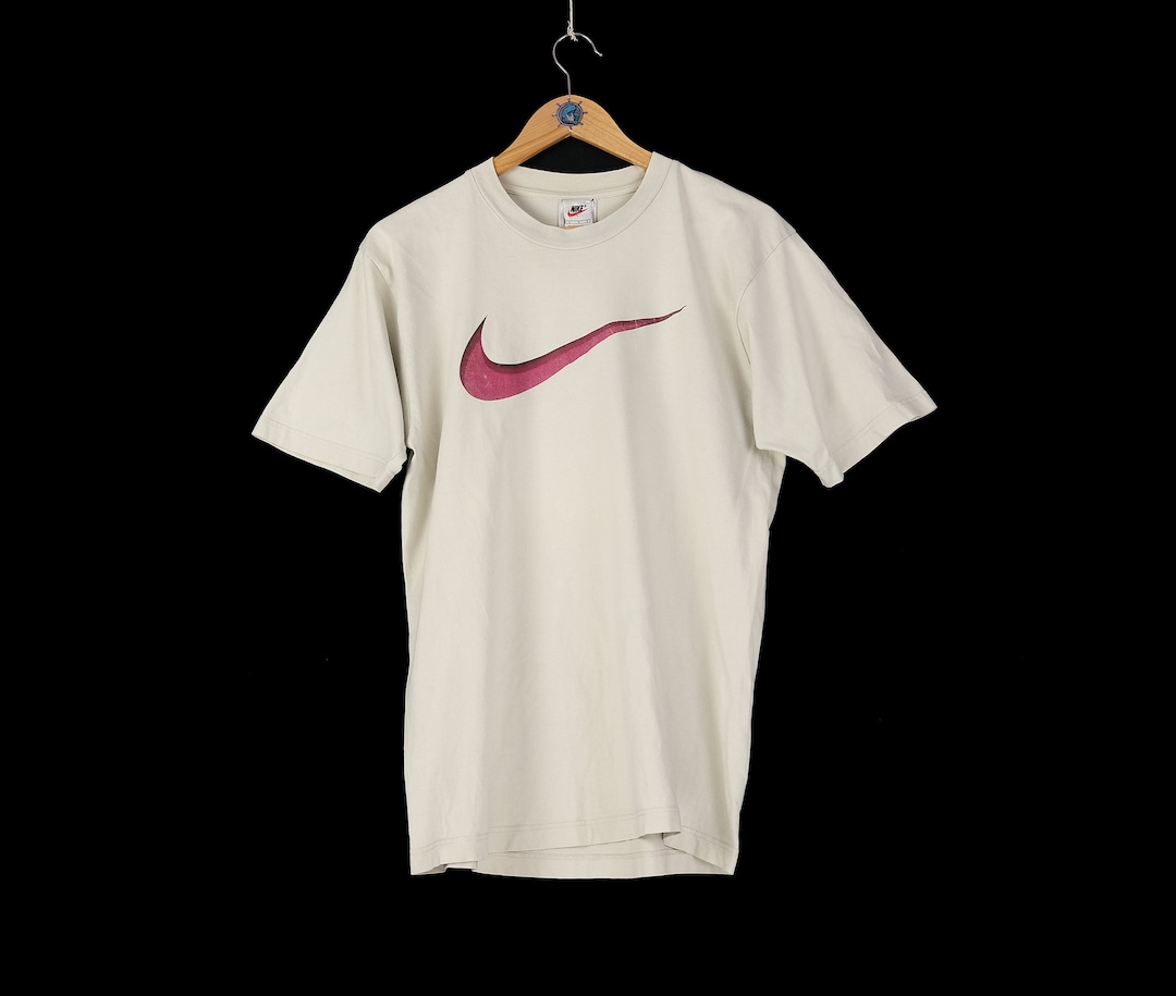 Vintage Nike Swoosh T-shirt Small Logo USA Retro 90s
