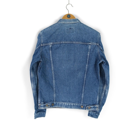 Vintage LEVIS 70506 02 17 Blue Stonewash Denim Trucker Jacket Size