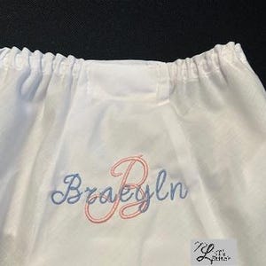Braguitas/cubrepañales bordados para bebé