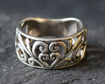 Ornament Band, Silver Leaf Ring, Filigree Band, Heart Band, Wide Silver Ring, Sturdy Silver Ring, Solid Silver Ring, Sterling Silver Band