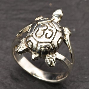 Turtle ring outlet design for man
