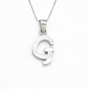 Pingente com letra G, pingente com letra G maiúsculo, colar com inicial G, pingente delicado com inicial, colar com letra, letra do alfabeto, prata esterlina 925