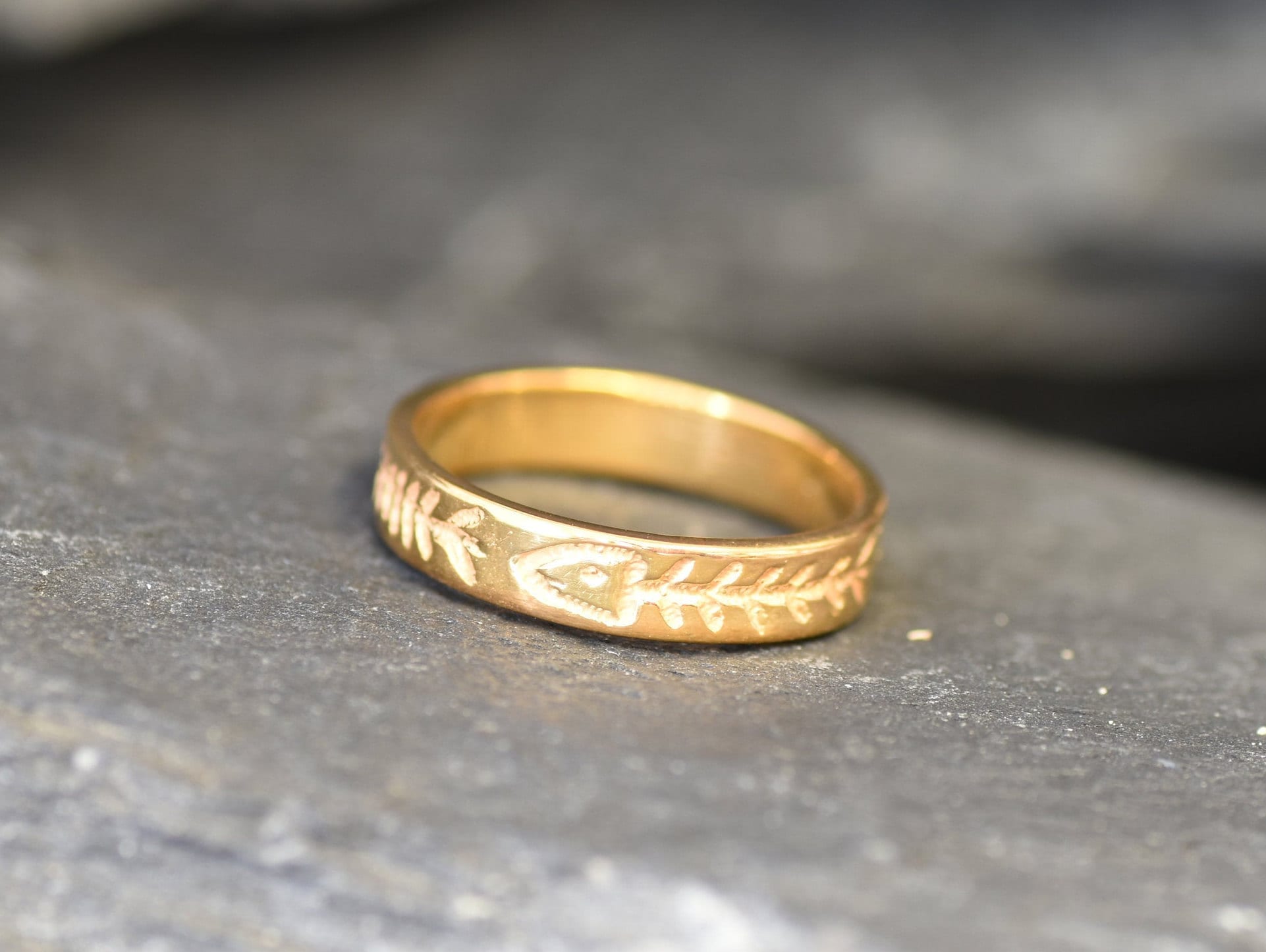 Gold Fish Ring Embossed Ring Fish Band Gold Band Stackable | Etsy UK