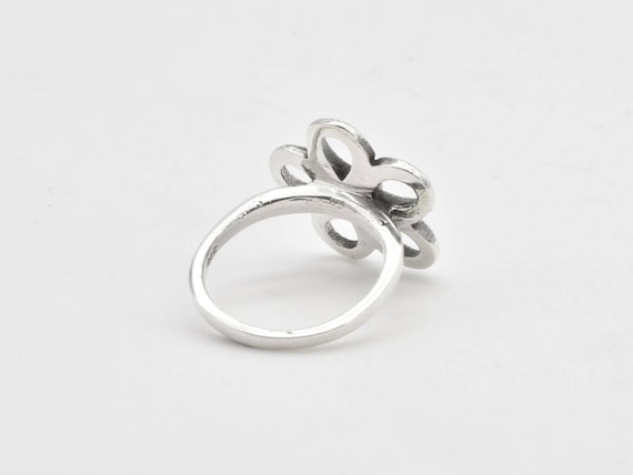 Large Cutout Flower Ring Large Cutout Flower Ring