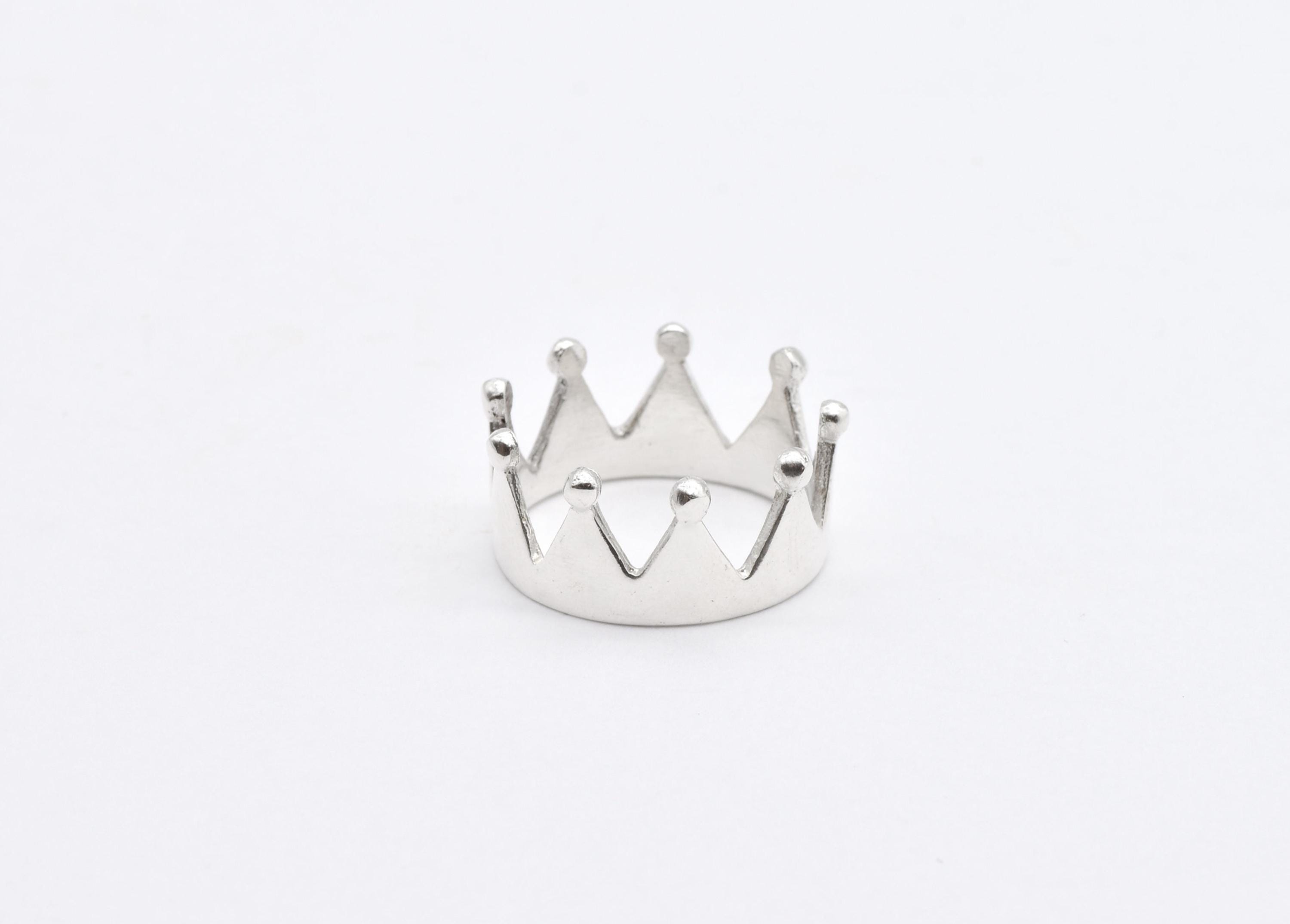 Vintage Crown Ring - Etsy Vintage Crown Ring - Etsy