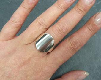 Grande bague plate, bague en argent ronde, bague miroir, bague en argent sterling 925, bague tendance, bague artisanale, bague plate en argent, bague grande surface