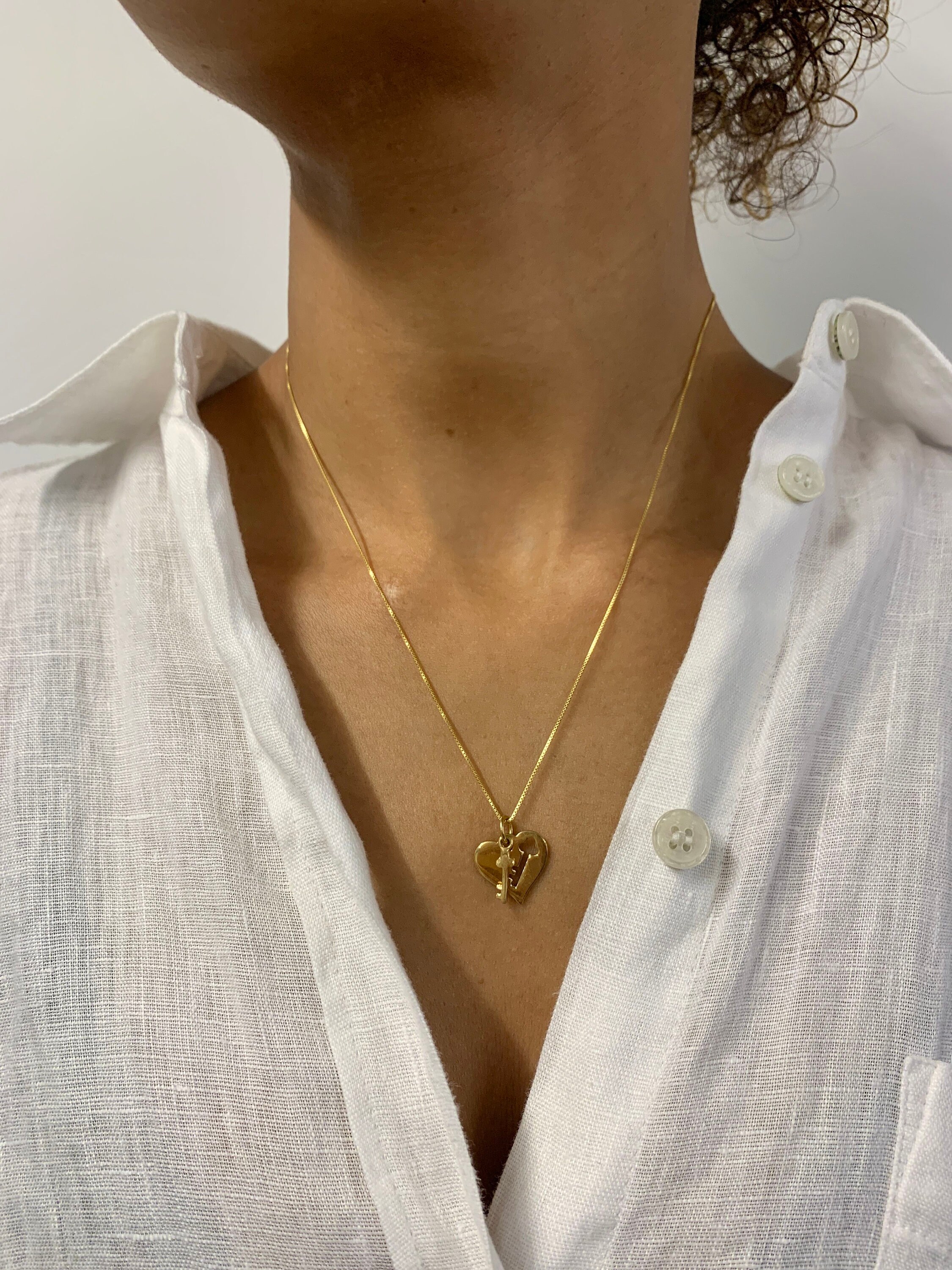 ★VINTAGE HOLLYWOOD★ Keyhole Heart Necklace_VH249ONE001M heart key memorial locket - hollydayco