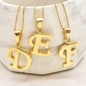 Colgante de letra dorada, colgante de inicial dorada, colgante de letra, colgante de inicial, collar de letra, collar de inicial, regalo para ella, oro vermeil