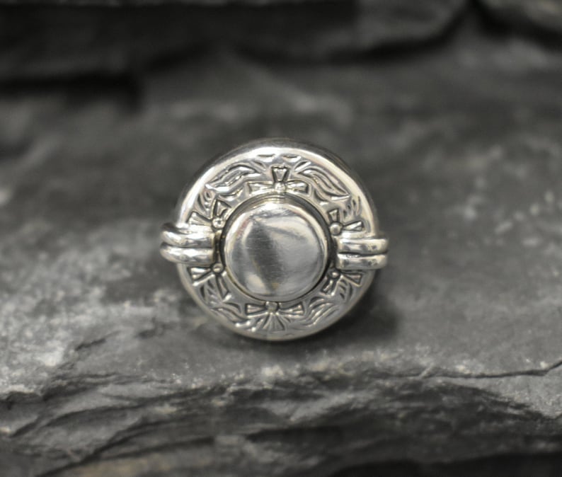 Tribal Ring, Egyptian Silver Ring, Vintage Silver Ring, Egyptian Ring, Vintage Ring, Unique Ring, Artistic Ring, Statement Ring, Silver Ring image 2