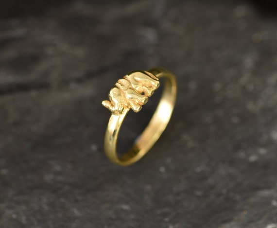 Buy wholesale Circus Elephant Ring - Gold & Black