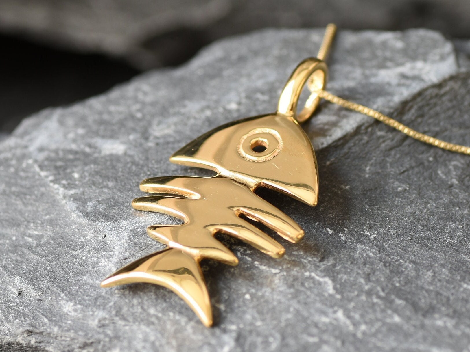 Vintage Articulated Fish Necklace c.1980