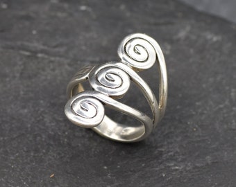 Long Silver Ring, Swirl Ring, Artistic Ring, Solid Silver Ring, Statement Ring, 925 Sterling Silver, Long Ring, Sterling Silver Ring, Silver