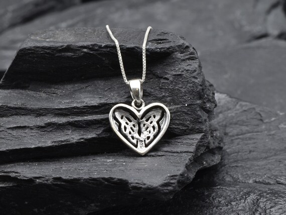 ☆TATIANA☆ Silver 925 Angel Knot Heart Necklace NZ2164 MUSINSA | TATIANA (Silver 925) Angel Knot Heart Necklace NZ2164