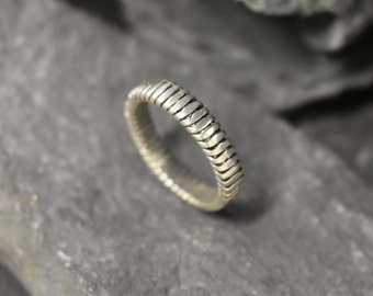 Ribbed Band, Silver Ribbed Band, Ribbed Ring, Silver Ribbed Ring, Silver Ring, Silver Band, Vintage Band, Artistic Ring, Solid Silver Ring