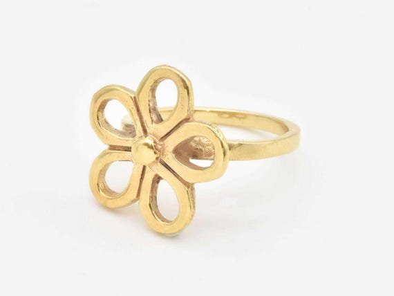 Large Cutout Flower Ring Large Cutout Flower Ring