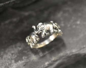 Silver Elephant Ring, Elephant Ring, Solid Silver Ring, Lucky Ring, Elephant Band, Oriental Ring, Vintage Animal Ring, Vintage Silver Ring