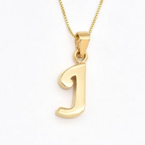 Colgante de oro con la letra J, colgante con la inicial J, colgante con la letra J mayúscula, inicial minimalista, piedra Adina, oro vermeil de 18 k, oro
