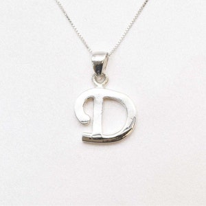 Colgante con letra D, colgante con D mayúscula, collar con inicial D, letra del alfabeto, plata de ley 925, collar con letra, inicial minimalista